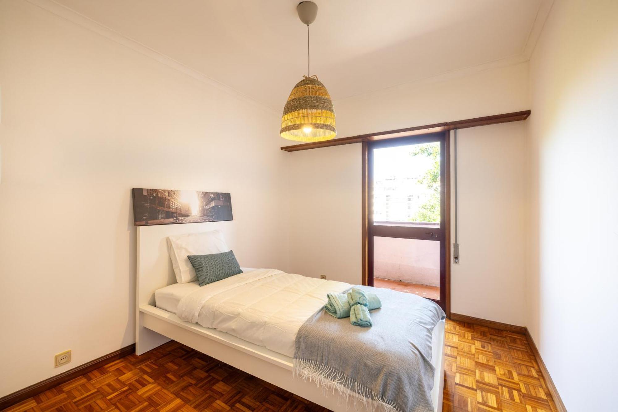 Boavista Premium With Ac, Terrace- Parking ,Supermarket And Metro T3 Apartment Porto Exterior foto